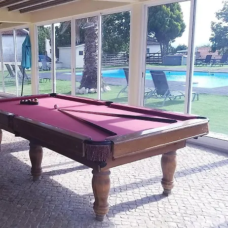 Amazing Huge In Villa Palmela