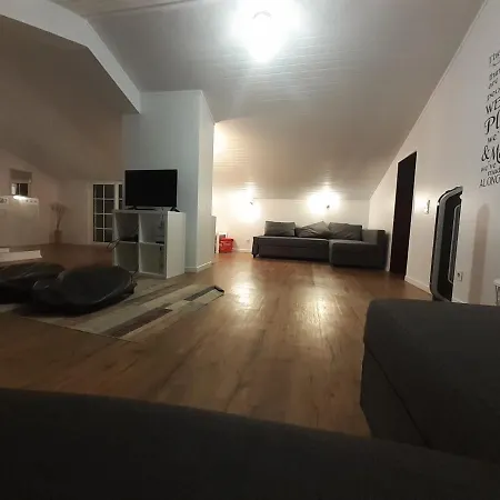 Amazing Huge In Villa *