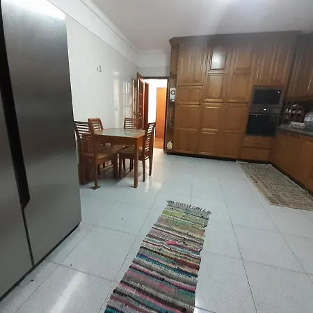Villa Amazing Huge In Palmela