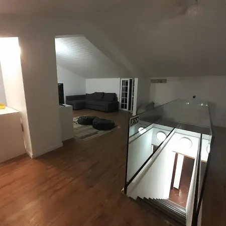 Amazing Huge In Villa