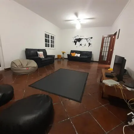 Amazing Huge In Villa Palmela